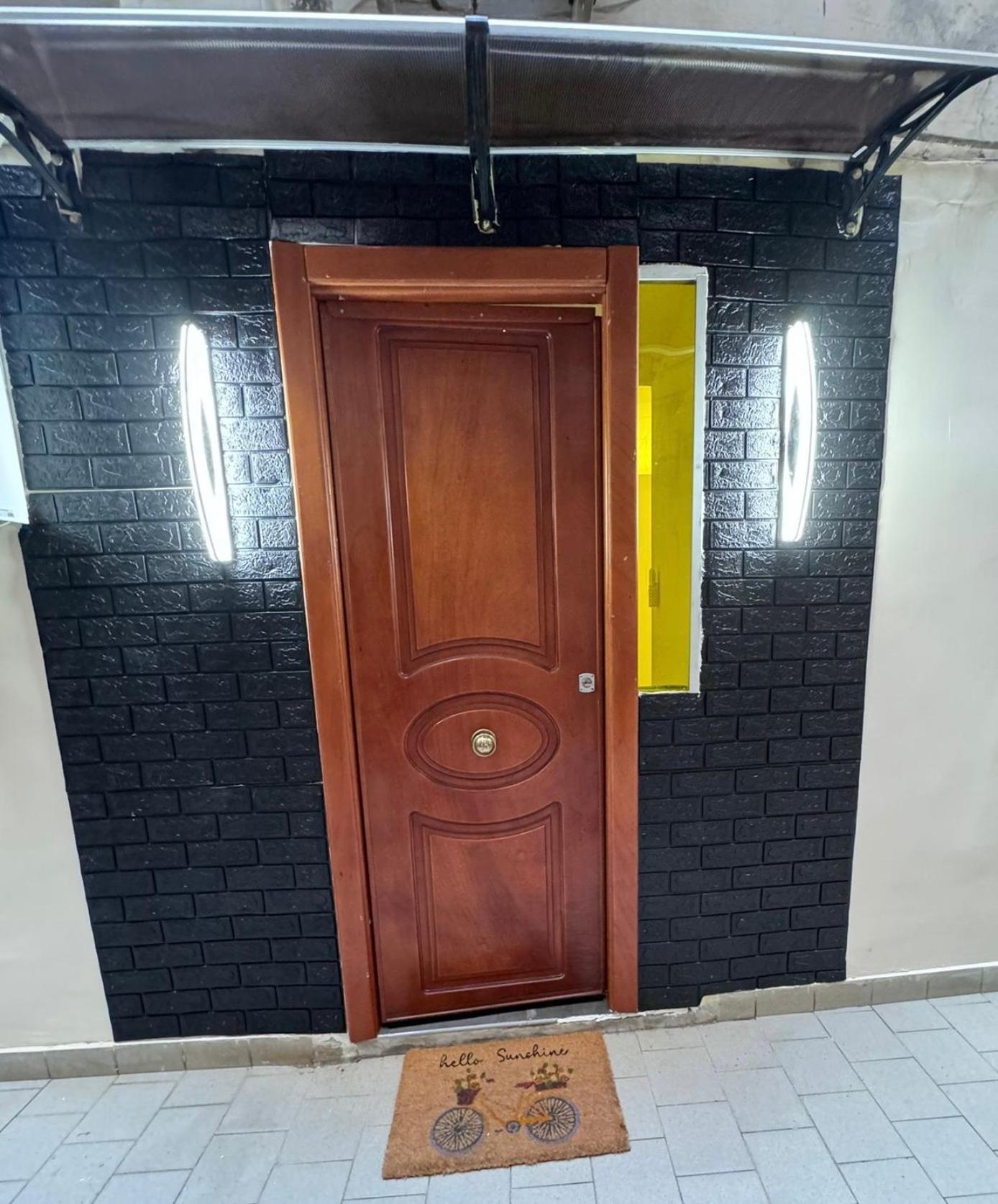 那不勒斯Casa Di Vincenzo住宿加早餐旅馆 外观 照片
